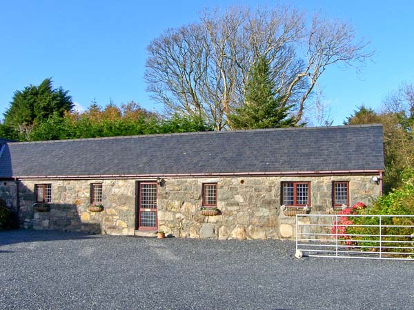 Ty'n Pwll Cottage Beach Cottage, Nefyn, North Wales (Ref 30393)