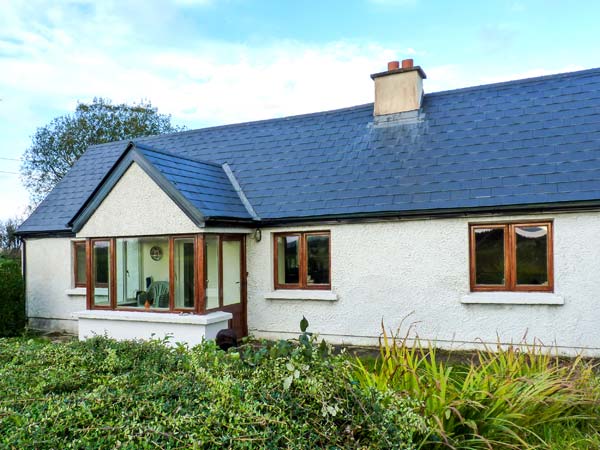 Montbretia Cottage Beach Cottage, Grange, County Sligo, North West (Ref 30439)