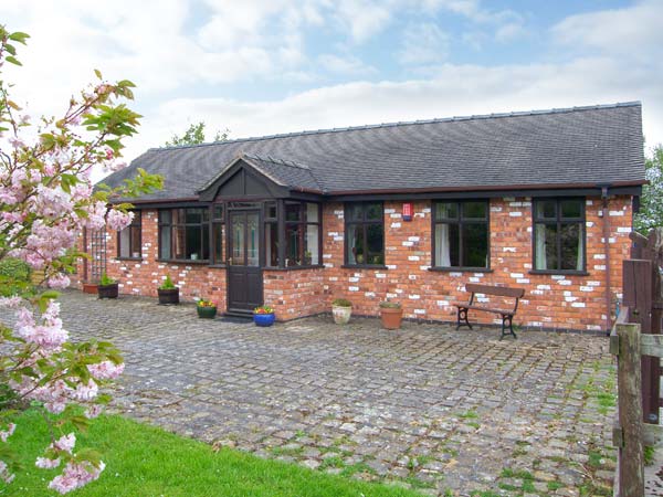Molls Cottage  Cottage, Nantwich, North Wales (Ref 30861)