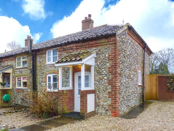 Broom Cottage Family Cottage, East Rudham, East Anglia (Ref 31019)