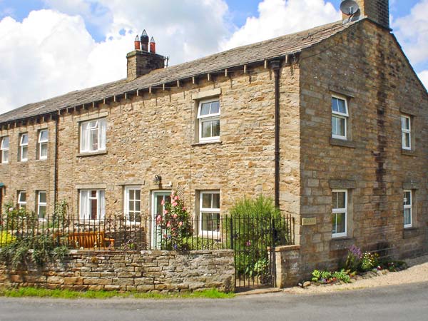 Bill's Place Romantic Cottage, Bainbridge, Yorkshire Dales (Ref 3631)