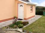 Bantry Apartment Beach Cottage, Bantry, County Cork, South West (Ref 3642)
