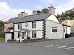 Royal Oak Cottage Pet-Friendly Cottage, Amlwch Port, North Wales (Ref 3817)