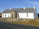 Crannog Cottage Pet-Friendly Cottage, Gortahork, County Donegal, North West (Ref 4197)