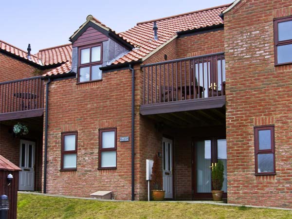 Cricket Cottage Pet-Friendly Cottage, Whitby, North York Moors & Coast (Ref 4263)