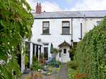 Railway Cottage Beach Cottage, Fairbourne, North Wales (Ref 4268)