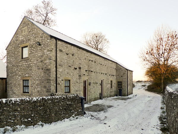 3 Primitive Mews Pet-Friendly Cottage, Chelmorton, Peak District (Ref 4440)