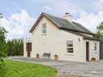 Cappacurry Cottage  Pet-Friendly Cottage, Ballinrobe, County Mayo, West (Ref 4668)
