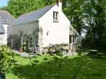 Longhouse Pet-Friendly Cottage, St Keverne, South West England (Ref 4682)