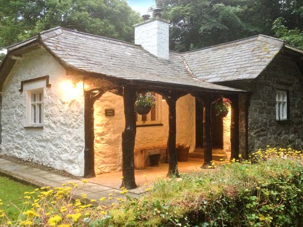Upper Lodge Coastal Cottage, Morfa Nefyn, North Wales (Ref 5025)