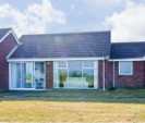 Driftwood Pet-Friendly Cottage, Kessingland, East Anglia (Ref 6919)