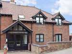 No 8 Victoria Court Beach Cottage, Sheringham, East Anglia (Ref 7747)