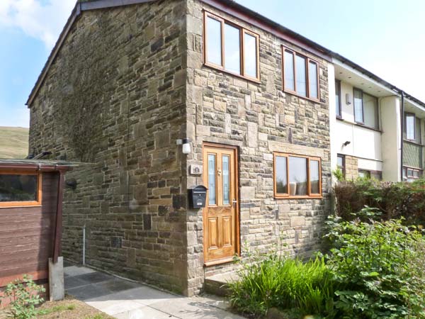 1 Fell Side Pet-Friendly Cottage, Todmorden, Yorkshire Dales (Ref 8319)