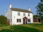 The Poplars Coastal Cottage, Hogsthorpe, East Anglia (Ref 8445)