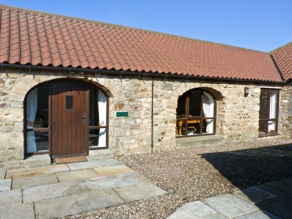Foxholes Pet-Friendly Cottage, Staindrop Near Barnard Castle, Yorkshire Dales (Ref 895)