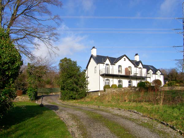 Menai View Coastal Cottage, Llanfairpwllgwyngyll, North Wales (Ref 903582)