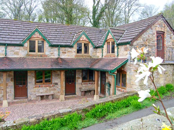 The Barn Pet-Friendly Cottage, Llangollen, North Wales (Ref 906208)