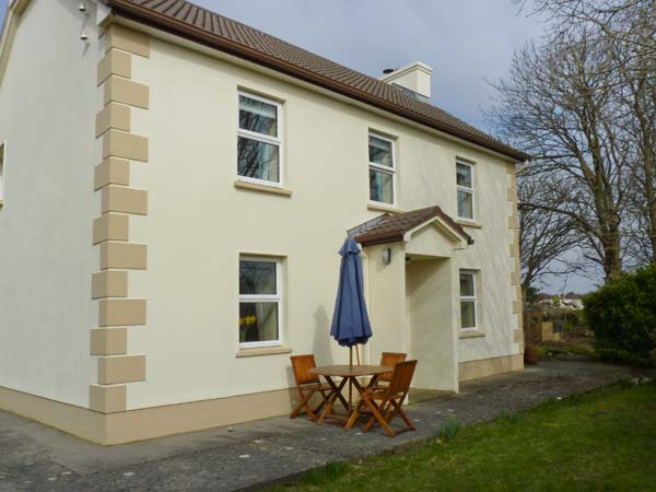 Tigh Darby Pet-Friendly Cottage, Spiddal, County Galway, West (Ref 906470)