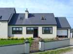 Rahona Roots Pet-Friendly Cottage, Carrigaholt, County Clare, Shannon (Ref 9244)