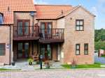 Sunnybrae Beach Cottage, Whitby, North York Moors & Coast (Ref 9257)