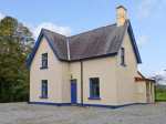 Gardener's Cottage Family Cottage, Ballymote, County Sligo, North West (Ref 9743)
