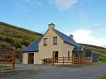 Carraig View Pet-Friendly Cottage, Ballinskelligs, County Kerry, South West (Ref 9878)