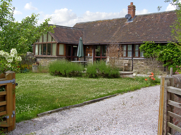 1 Church Farm Barn