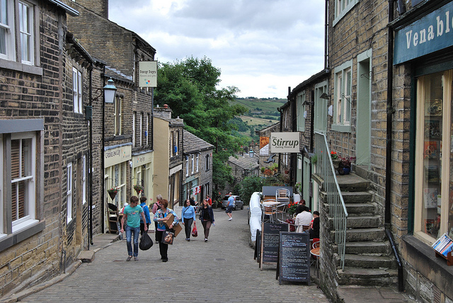 Haworth shops and restaurants