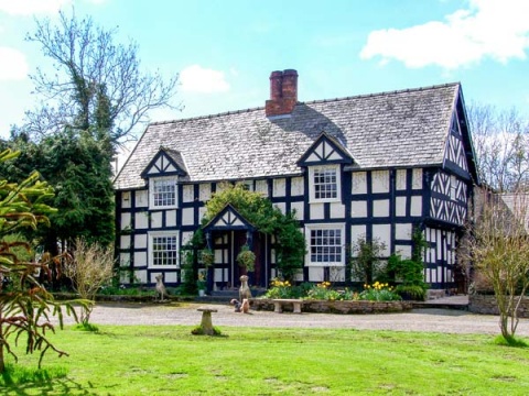 White Hopton House in Cardigan Bay, Mid Wales