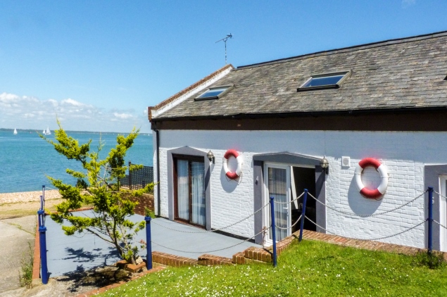 Coastal holiday cottage