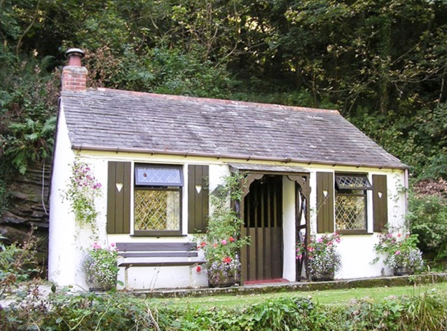 Romantic holiday cottage