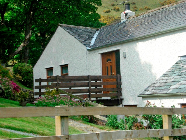 Last minute deals holiday cottages lake district