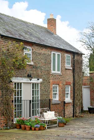 Grove Cottage Pet-Friendly Cottage, Thirsk, North York Moors & Coast (Ref 12465),Thirsk