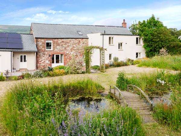 Glen Bank Pet-Friendly Cottage, Brampton Near Appleby-In-Westmorland, Cumbria & The Lake District (Ref 16760),Appleby-in-Westmorland