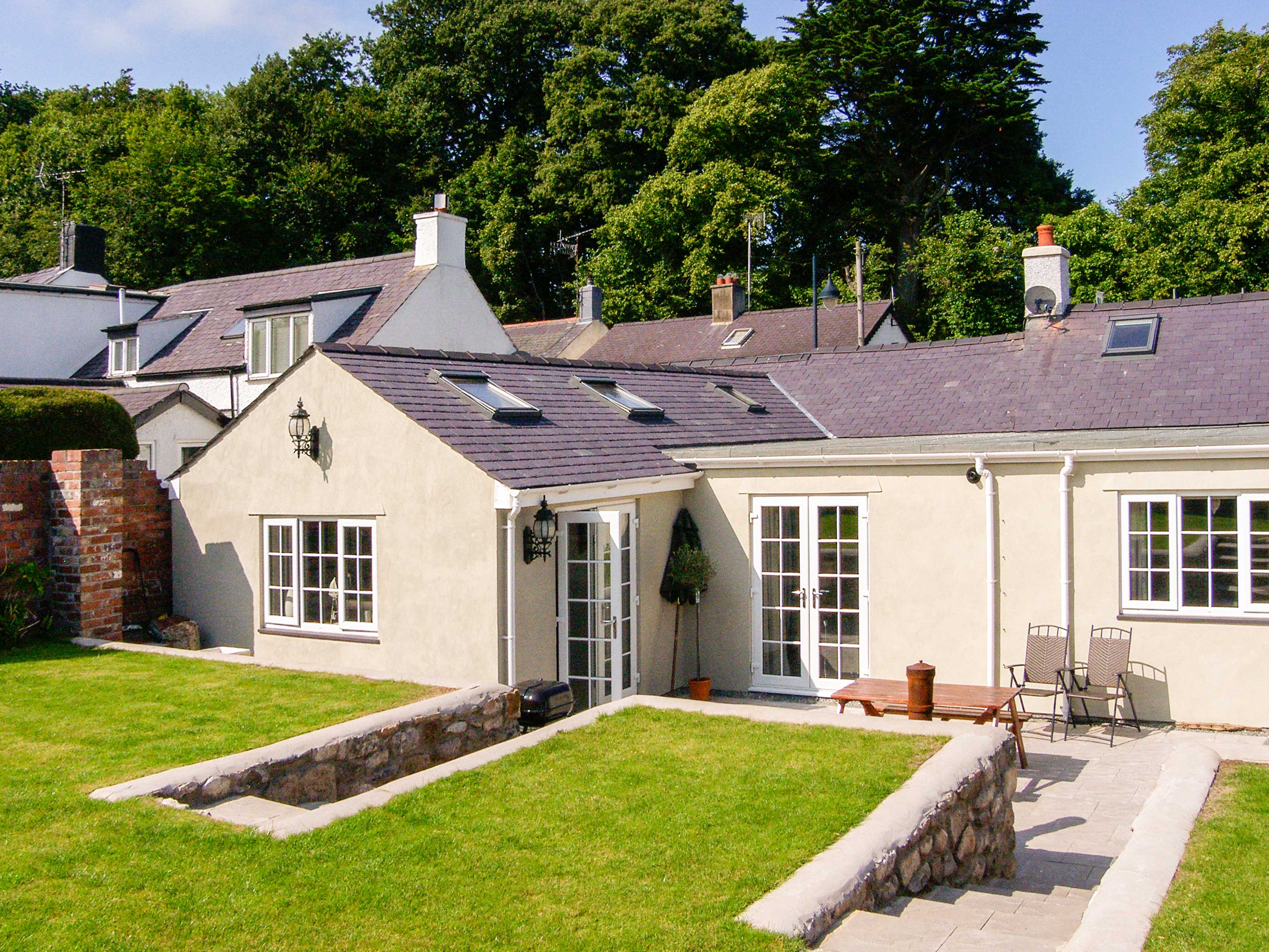 Pippin Cottage Coastal Cottage, Beaumaris, North Wales (Ref 24914),Beaumaris