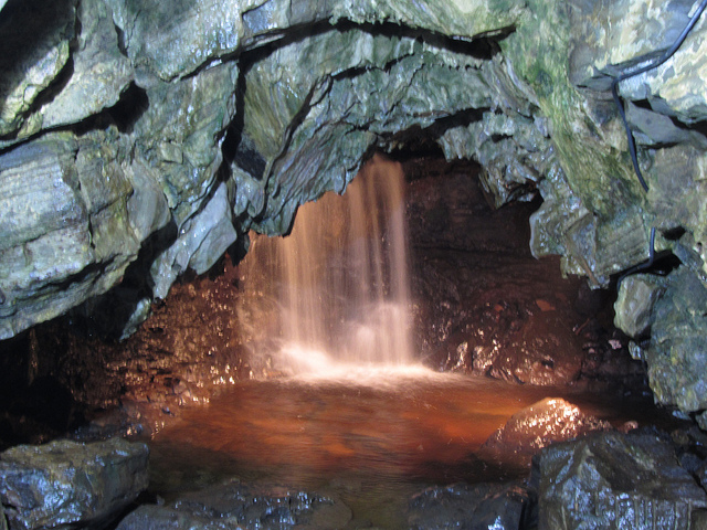 White Scar Caves