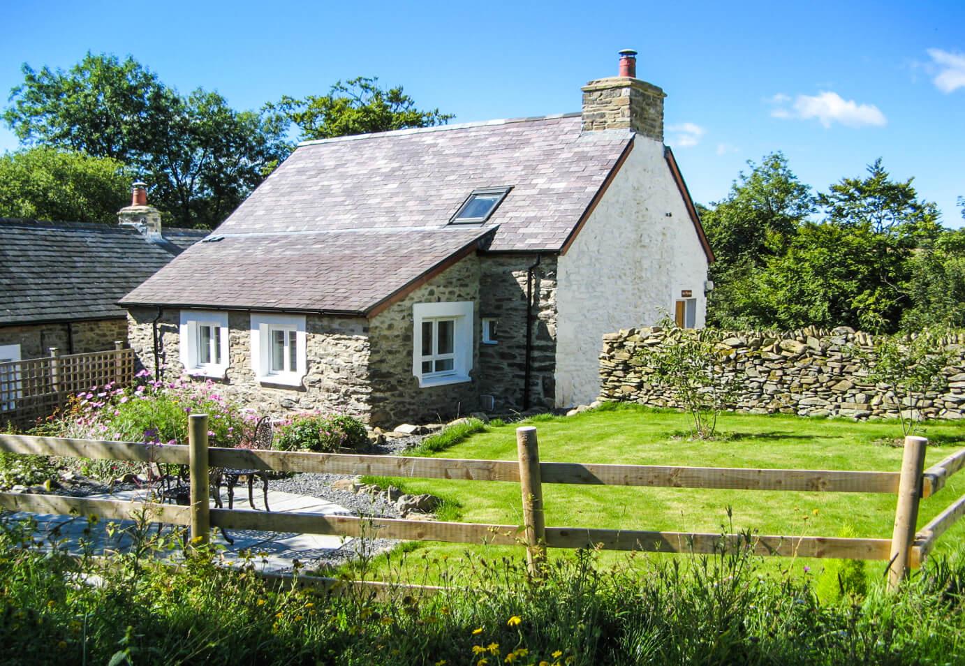 About United Kingdom Quintessentially Travel is the award-winning travel division of Quintessentially, the world’s leading members-only Lifestyle Management and Concierge Club.