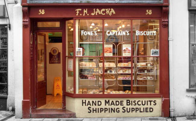 Oldest bakery in uk Jacka’s plymouth - What Devon is famous for