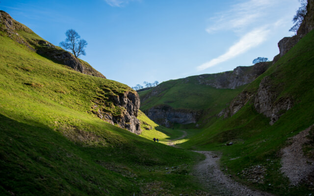 Castleton and Cave Dale - Best Pub Walks in the Peak District