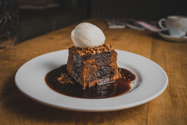 Sticky toffee pudding