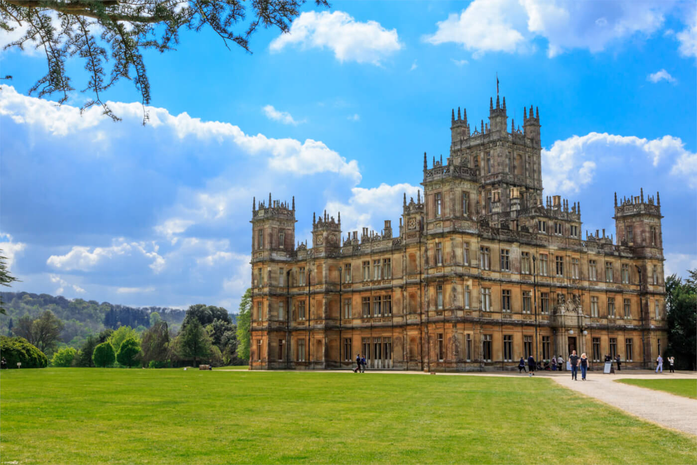 7 Downton Abbey Filming Locations Sykes Holiday Cottages