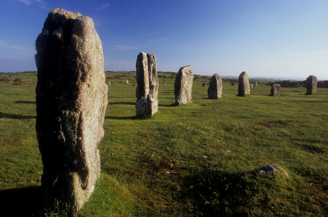 hurlers stone circle cornwall