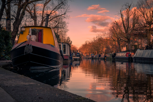 canal boats