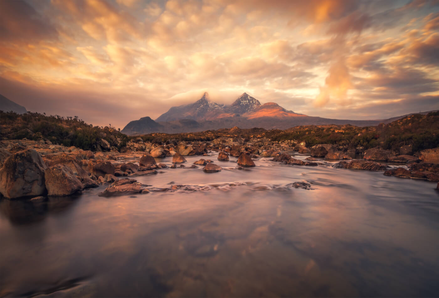 Sligachan view over Black Cuillin mountains