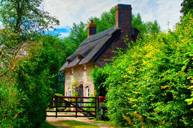 english cottage, cottagecore aesthetic