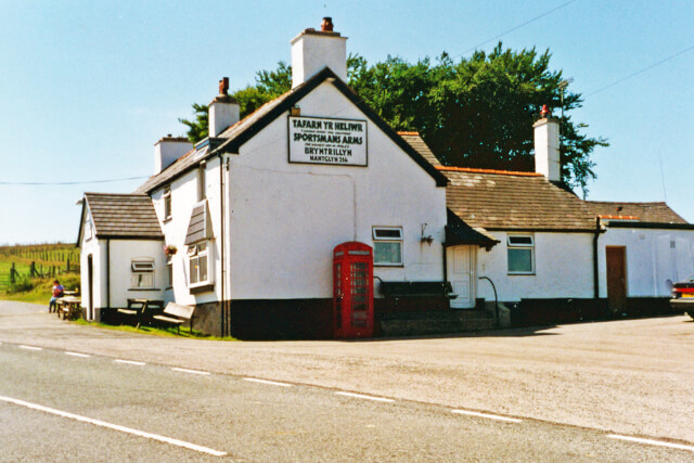 sportsmans arms denbigh