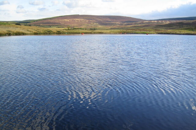 Knockburn Loch