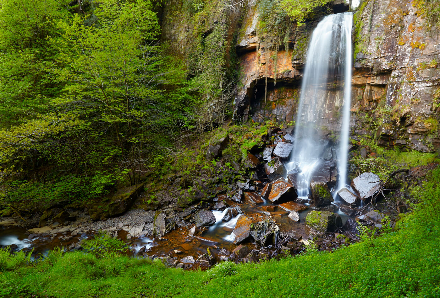 Paradise Falls VIC Part 1. You can walk behind this Waterfall, a