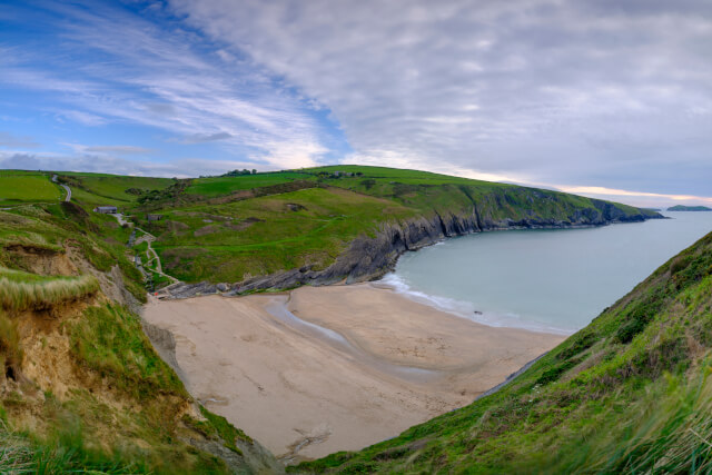 Mwnt Beach