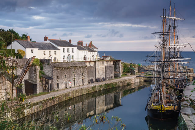 charlestown ships